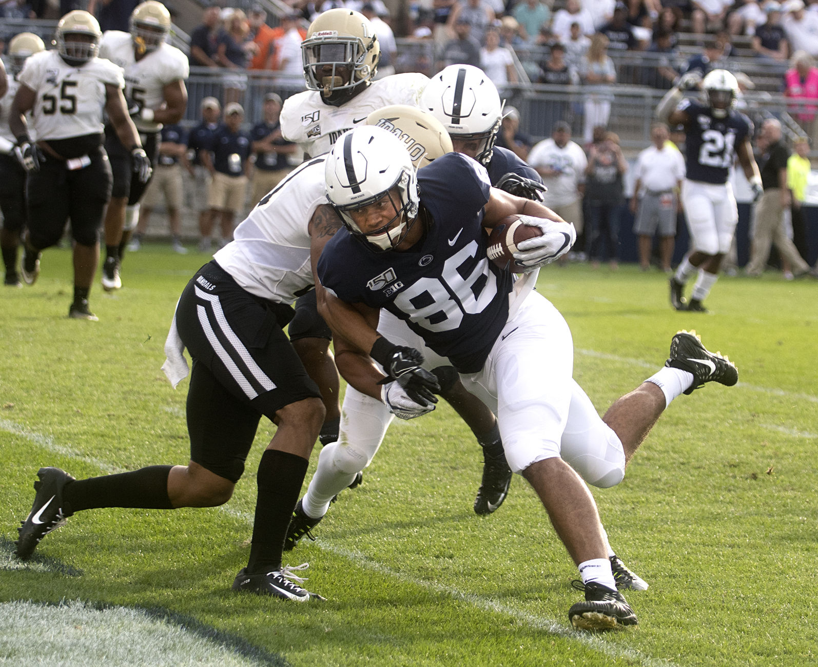Idaho, Brenton Strange (86) Runs into End Zone